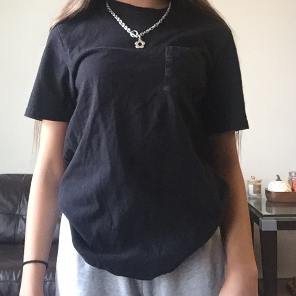 Black vans tee